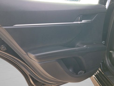 Used 2023 Toyota Camry SE image 25