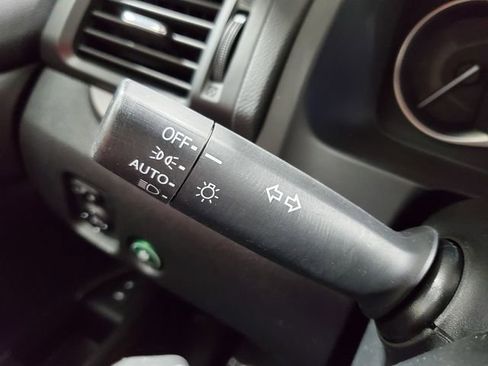 Used 2023 Honda Passport EX-L image 16