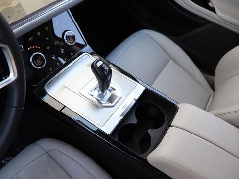 Used 2023 Land Rover Range Rover Evoque S image 55