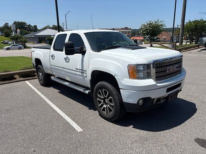 Used 2014 GMC Sierra 2500 Denali