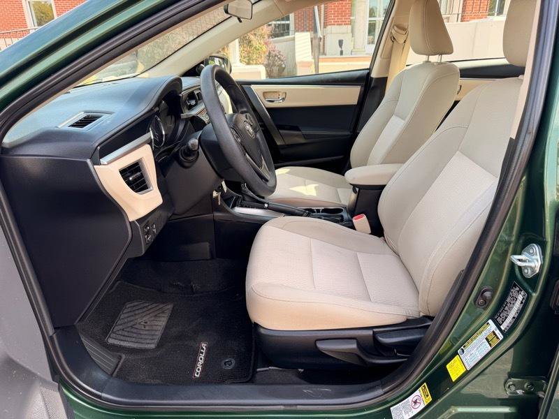 Used 2014 Toyota Corolla LE FWD image 10