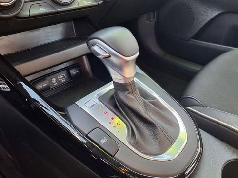 Used 2021 Kia Forte GT-Line image 16