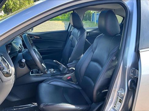 Used 2016 MAZDA MAZDA3 i Grand Touring FWD image 9