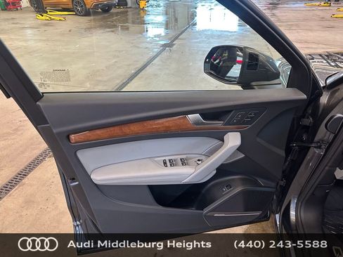 Used 2023 Audi Q5 2.0T Premium Plus AWD/4WD image 23