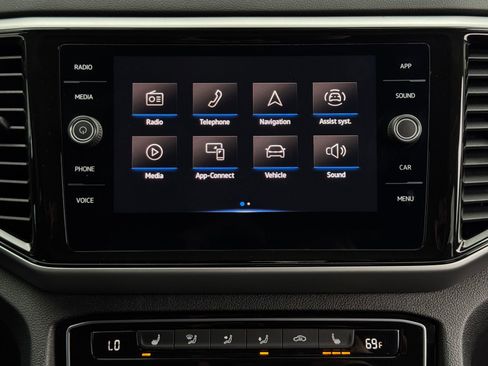 Used 2023 Volkswagen Atlas SE AWD/4WD image 21