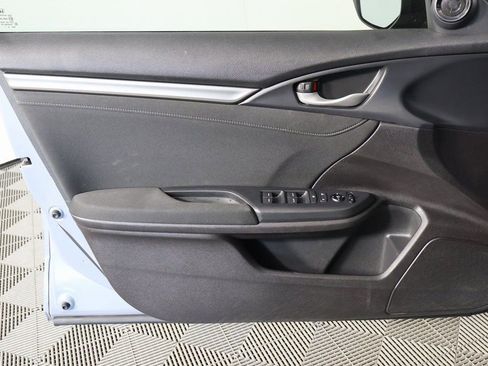 Used 2019 Honda Civic EX image 12