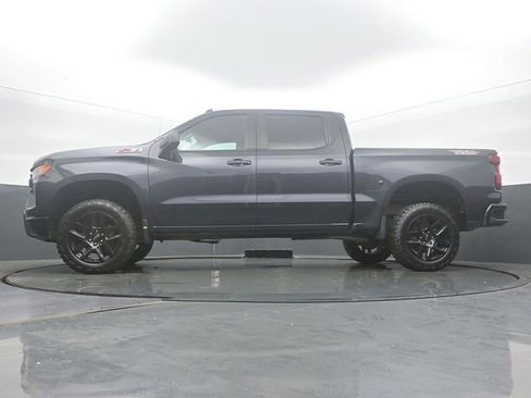 Used 2022 Chevrolet Silverado 1500 Custom Trail Boss w/ LPO, Dark Essentials Package AWD/4WD image 43