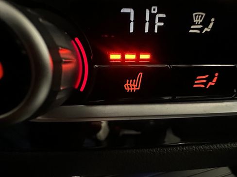 Used 2019 BMW X3 xDrive30i w/ M Sport Package 2 image 23