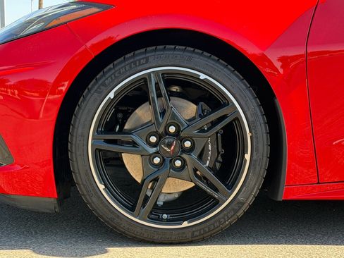 Used 2024 Chevrolet Corvette Stingray Coupe w/ 1LT RWD image 10