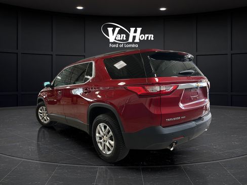 Used 2019 Chevrolet Traverse LT AWD/4WD image 6