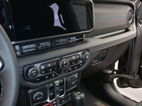 Used 2025 Jeep Wrangler Unlimited Rubicon 4xe w/ Safety Group image 20