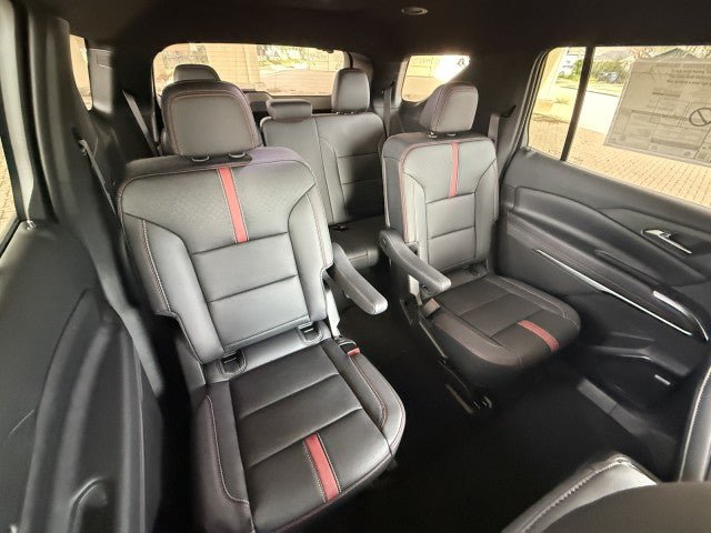 New 2026 Chevrolet Traverse RS FWD image 45