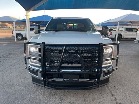 Used 2024 Ford F350 Lariat w/ FX4 Off-Road Package image 2