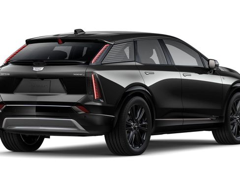New 2026 Cadillac Optiq Sport 2 image 34