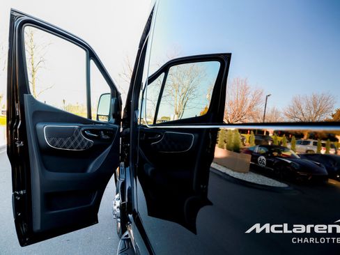 New 2024 Mercedes-Benz Sprinter 3500 image 9