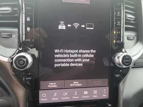 New 2026 RAM 2500 Big Horn AWD/4WD image 21