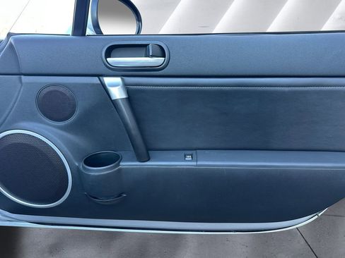 Used 2007 MAZDA MX-5 Miata Grand Touring image 15