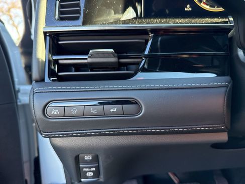 New 2026 INFINITI QX80 Autograph w/ Premium Cargo Package AWD/4WD image 19