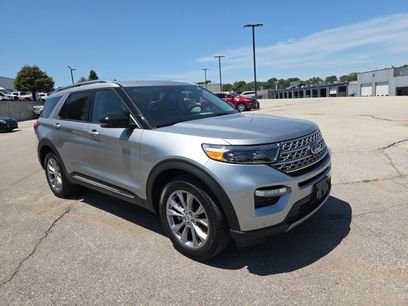 Used 2023 Ford Explorer Limited w/ Limited Technology Package