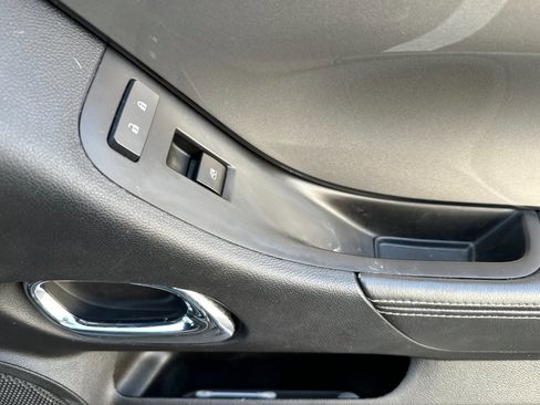 Used 2015 Chevrolet Camaro SS image 20