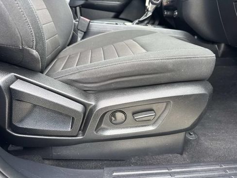Used 2019 Ford Ranger XLT w/ Equipment Group 302A Luxury RWD image 10