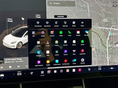Used 2019 Tesla Model 3 Long Range image 22