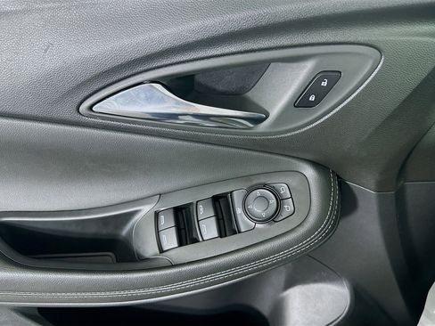 Used 2024 Buick Encore GX Preferred image 15