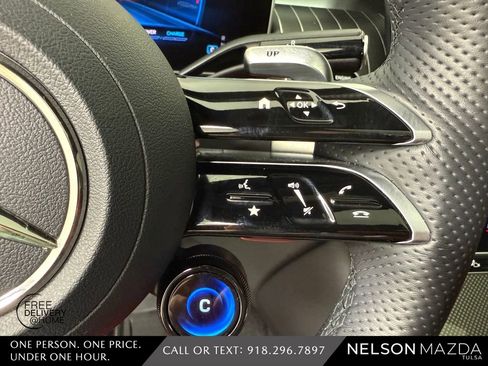 Used 2024 Mercedes-Benz GLC 43 AMG 4MATIC image 27