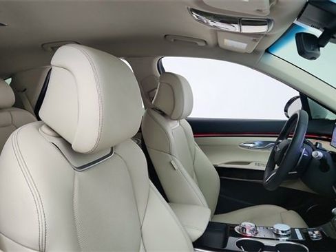 Used 2026 Genesis GV70 2.5T image 22