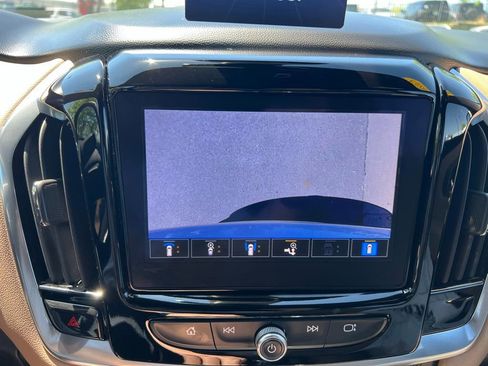 Used 2023 Chevrolet Traverse Premier w/ LPO, Floor Liner Package AWD/4WD image 43