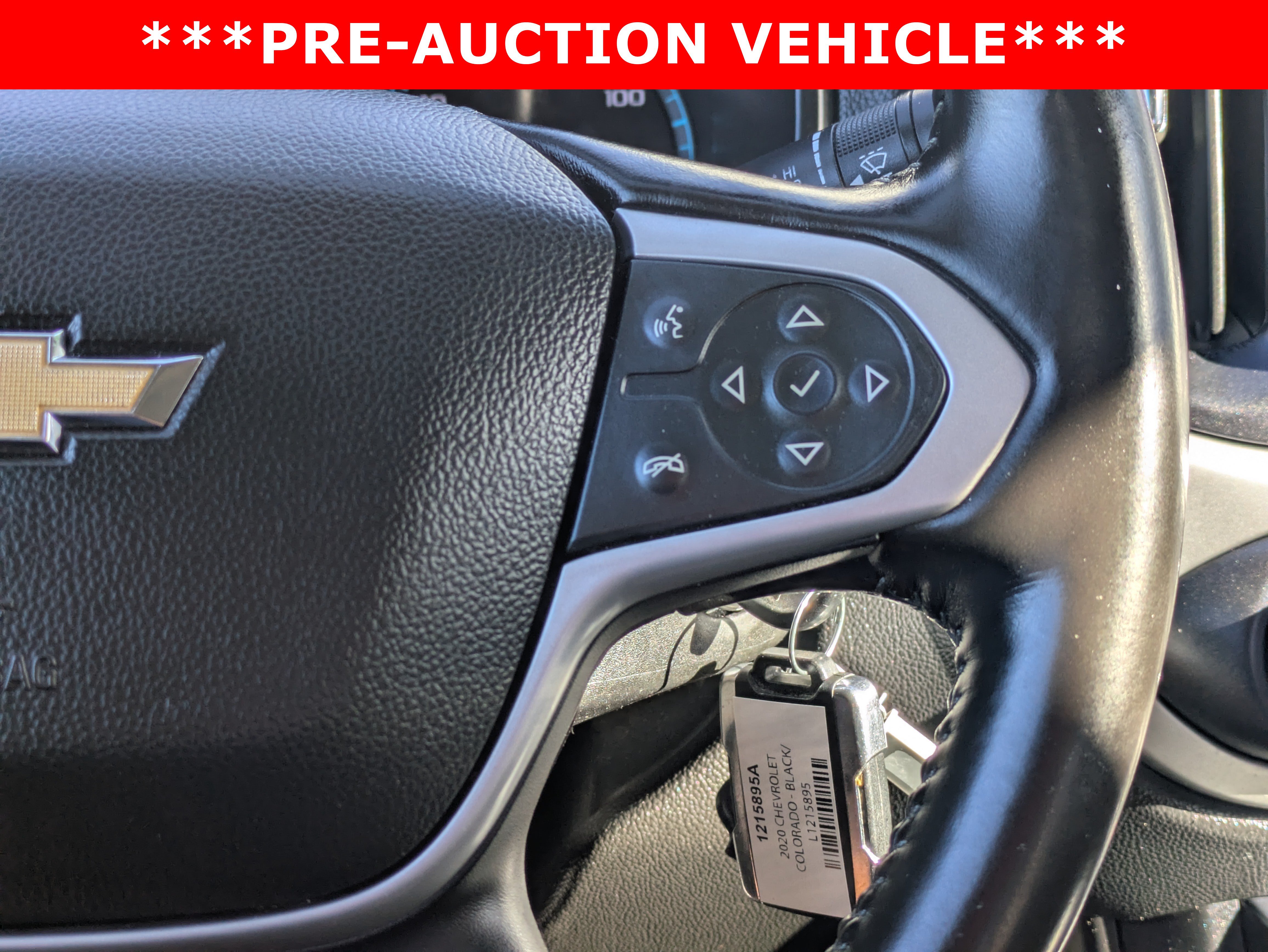 Used 2020 Chevrolet Colorado LT RWD image 29