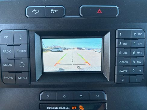 Used 2015 Ford F150 XLT w/ Equipment Group 301A Mid AWD/4WD image 19