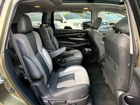 Used 2022 Subaru Ascent Onyx Edition AWD/4WD image 20