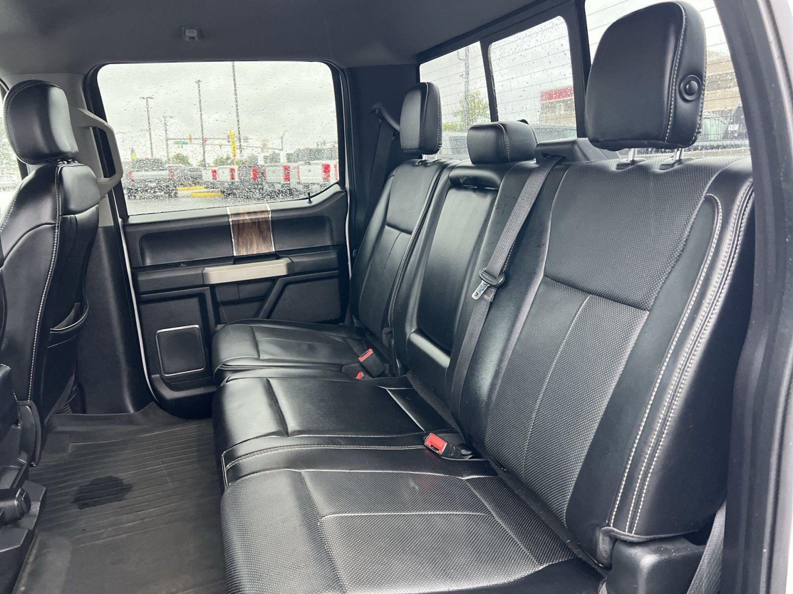 Used 2018 Ford F150 Lariat w/ Heavy-Duty Payload Package AWD/4WD image 24