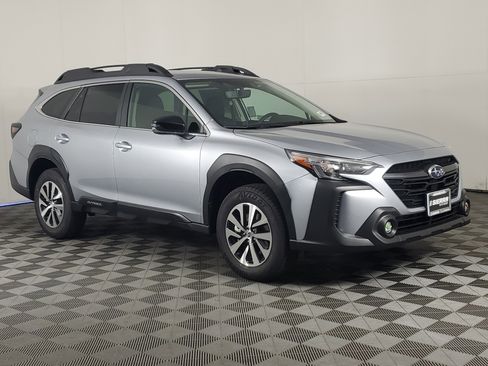 New 2025 Subaru Outback Premium image 2