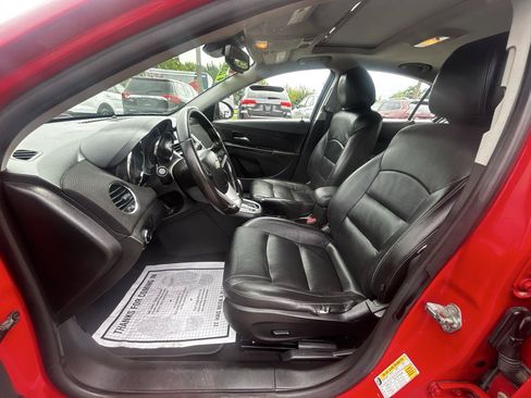 Used 2015 Chevrolet Cruze LT w/ Sun, Sound and Sport Package FWD image 16