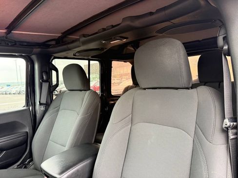 Used 2021 Jeep Wrangler Unlimited Sport AWD/4WD image 23