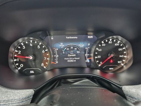 Used 2024 Jeep Compass Latitude AWD/4WD image 20