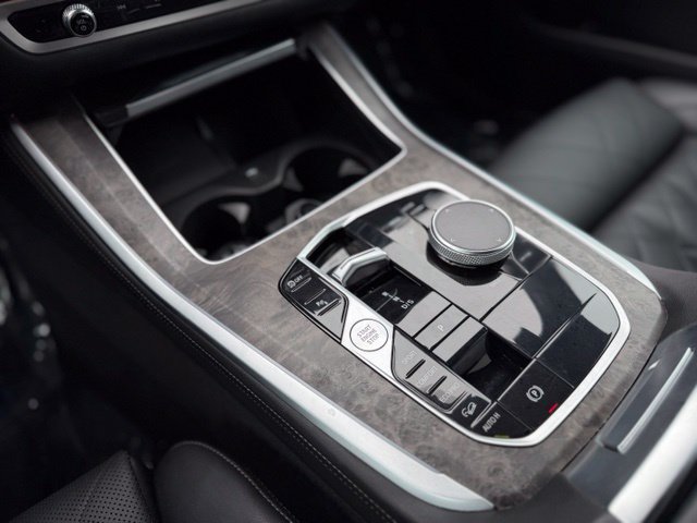 Used 2024 BMW X5 xDrive40i AWD/4WD image 26