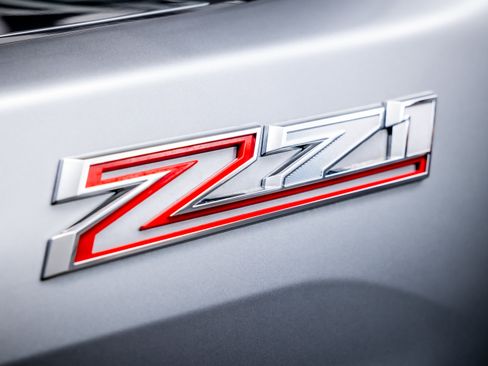 Used 2025 Chevrolet Silverado 2500 LT w/ All Star Edition image 16