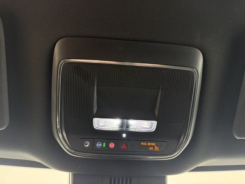 Used 2024 GMC Sierra EV Denali image 26