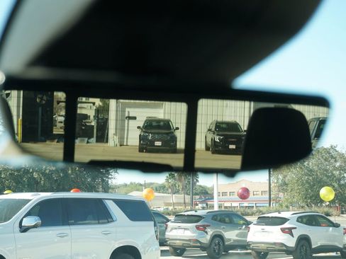 New 2025 GMC Sierra 2500 Denali w/ Denali Reserve Package image 49