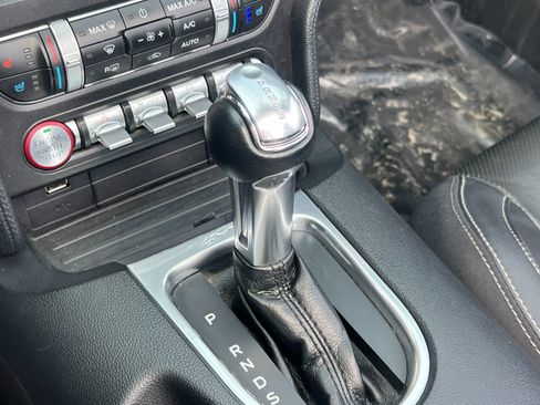 Used 2019 Ford Mustang GT Premium image 19