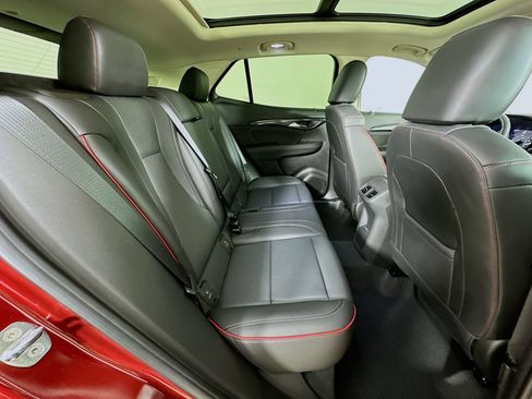 Used 2023 Buick Envision Essence w/ Sport Touring Package AWD/4WD image 40