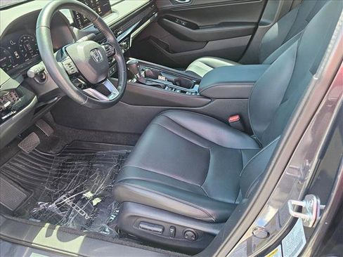 Used 2024 Honda Accord Touring image 15