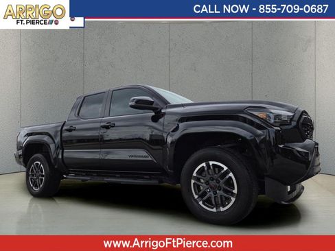 Used 2024 Toyota Tacoma TRD Sport w/ TRD Sport Upgrade Package RWD image 1