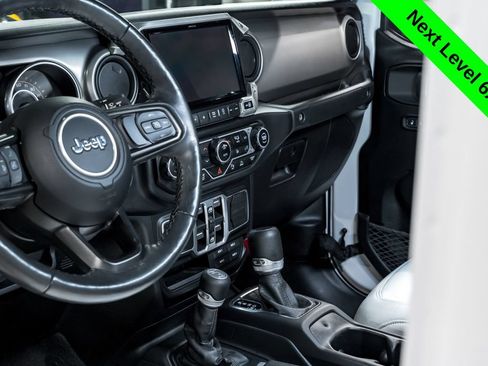Used 2021 Jeep Gladiator Sport AWD/4WD image 18