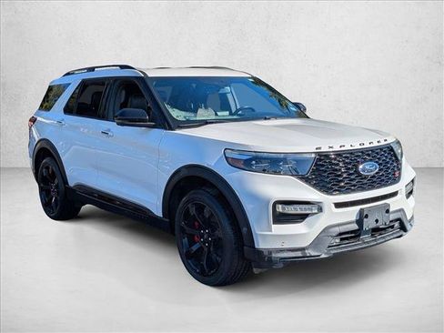 Used 2020 Ford Explorer ST w/ ST Street Pack image 3