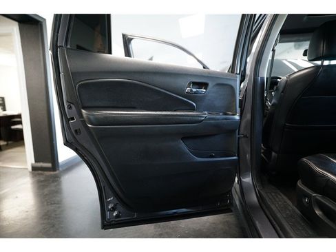 Used 2016 Honda Pilot EX-L image 18
