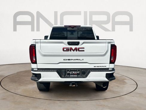 Used 2023 GMC Sierra 3500 Denali w/ Denali Ultimate Package image 9